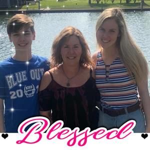 Meet your Posher, Stacey